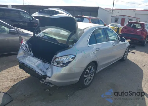 2016 Mercedes-Benz C 300 from USA, damaged, VIN 55SWF4JBXGU169632